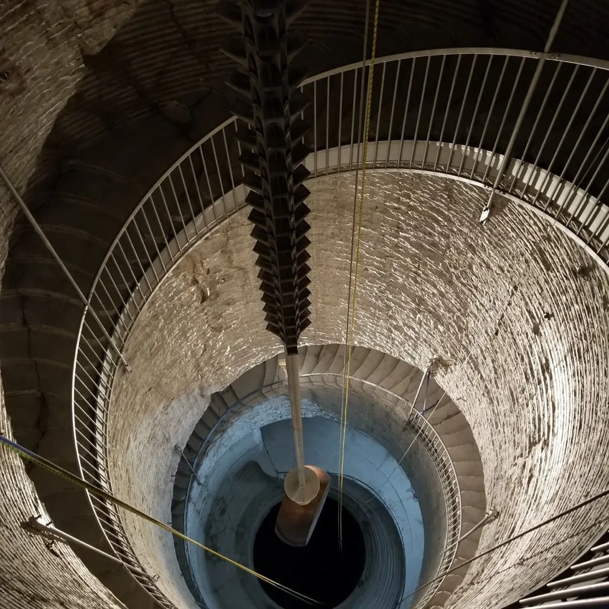 O relógio de 10 mil anos, dentro da montanha no Texas